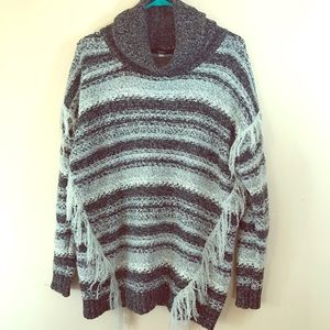 Kensie cotton blend fringed poncho sweater L
